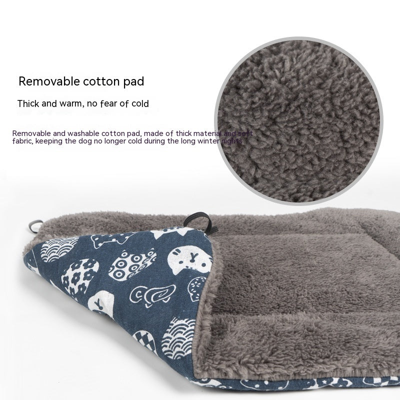 Discover the Perfect Camping Companion: The Foldable Pet Bed!