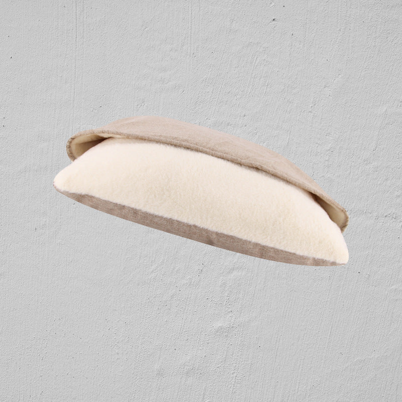 Washable bite resistant pet sleeping bag